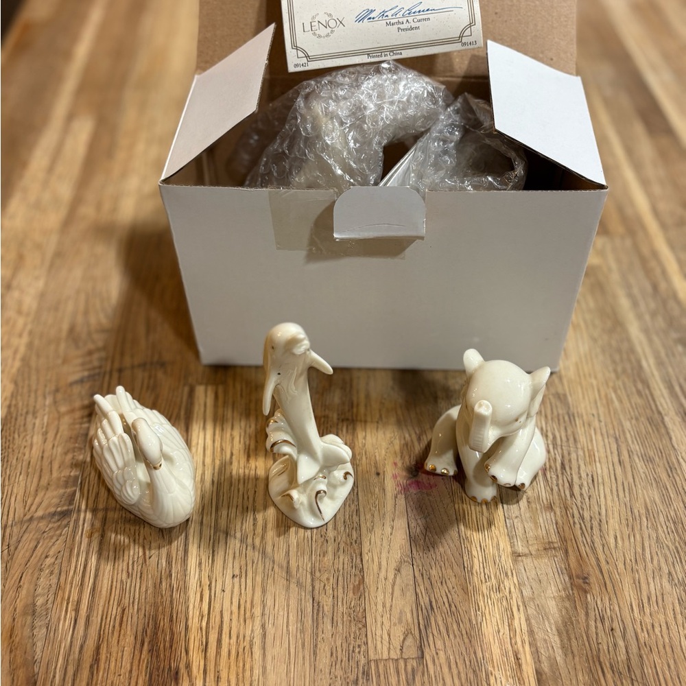 Lenox Cream Animal Figurine Trio Elephant Swan Dolphin
